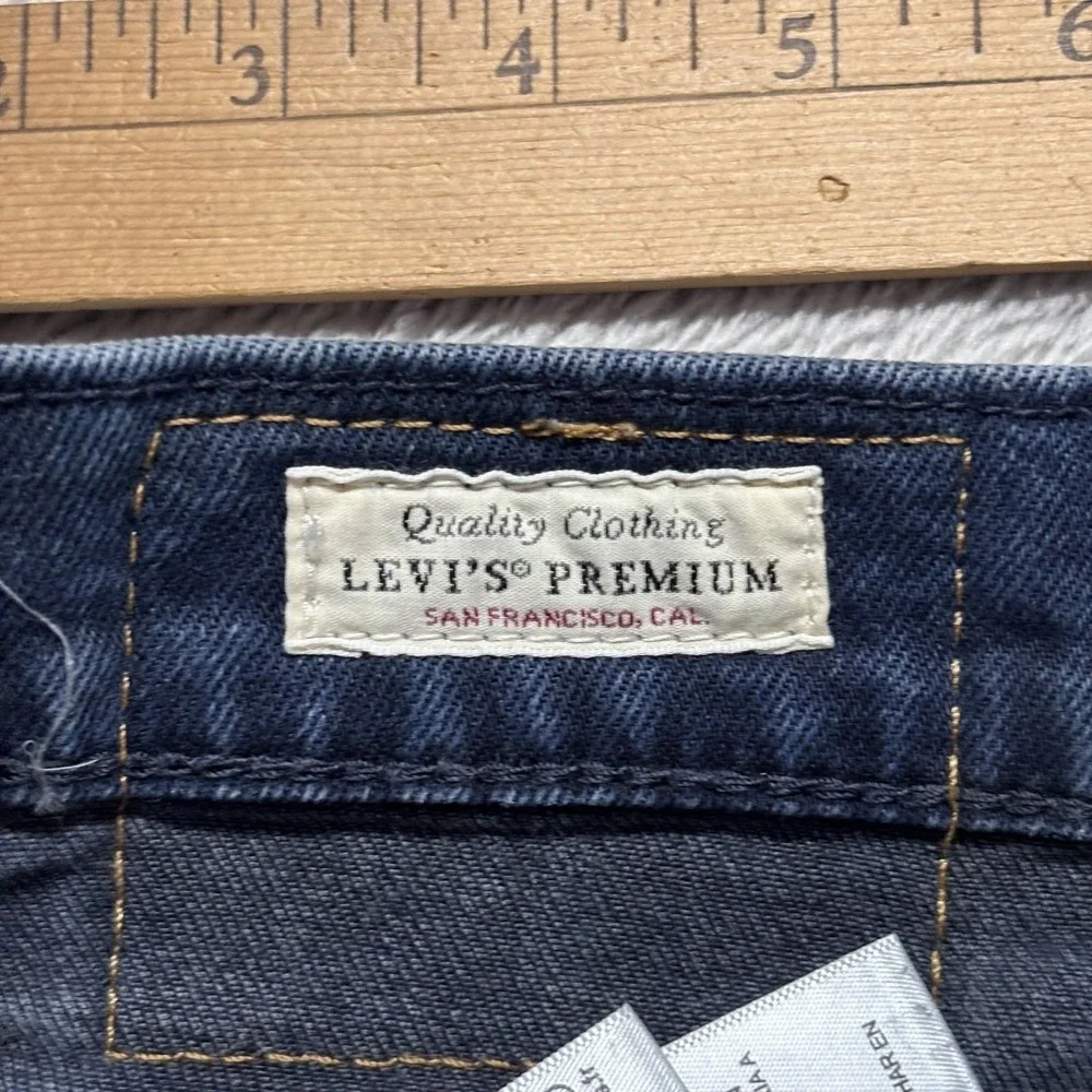 Levis please see
